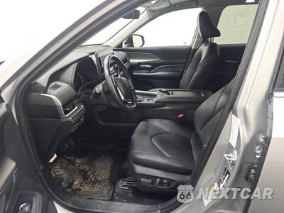 2024 Toyota Grand Highlander XLE - zdjęcie 7 z 17 - miniatura