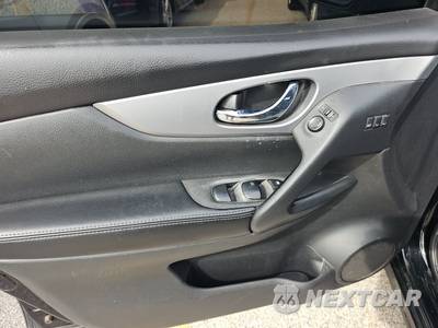 2020 Nissan Rogue Sport SV - zdjęcie 9 z 18 - miniatura