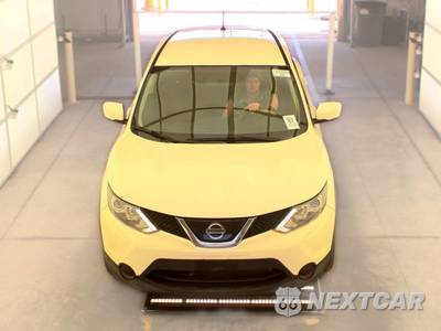 2019 Nissan Rogue Sport S - zdjęcie 2 z 27 - miniatura