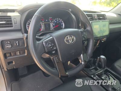 2017 Toyota 4Runner TRD Pro - zdjęcie 10 z 17 - miniatura