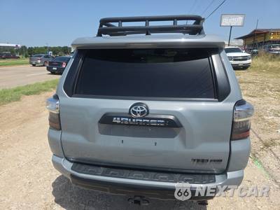 2017 Toyota 4Runner TRD Pro - zdjęcie 5 z 17 - miniatura