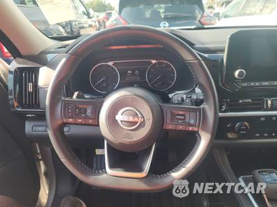 2025 Nissan Pathfinder SV - zdjęcie 10 z 19 - miniatura