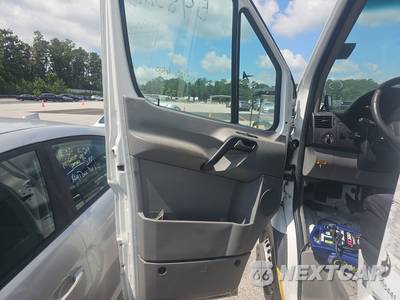 2016 Mercedes-Benz Sprinter 3500 2WD REG CAB 170" WB - zdjęcie 9 z 26 - miniatura