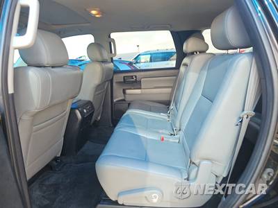 2013 Toyota Sequoia SR5 - zdjęcie 13 z 35 - miniatura