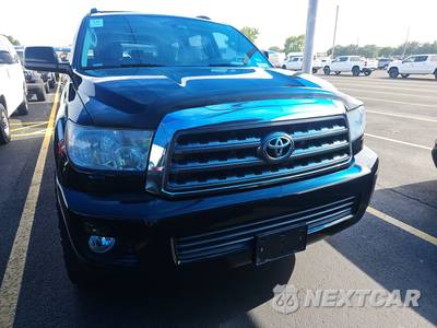 2013 Toyota Sequoia SR5 - zdjęcie 2 z 35 - miniatura