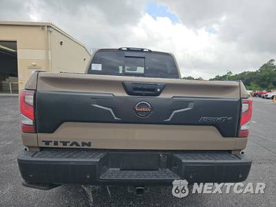 2020 Nissan TITAN PRO-4X Crew Cab Short Bed - zdjęcie 5 z 25 - miniatura