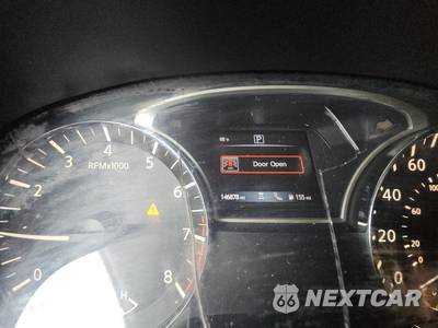 2018 Nissan Pathfinder SL - zdjęcie 12 z 36 - miniatura