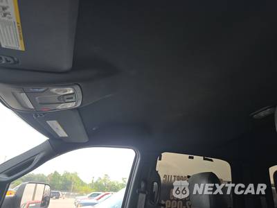 2022 Ram 5500 Cab Chassis Tradesman Crew Cab DRW - zdjęcie 18 z 22 - miniatura