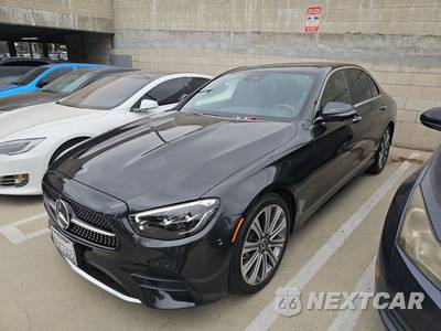 2022 Mercedes-Benz E 350 Sedan - zdjęcie 1 z 32 - miniatura
