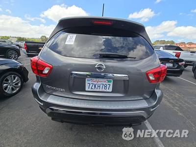 2017 Nissan Pathfinder S - zdjęcie 5 z 48 - miniatura