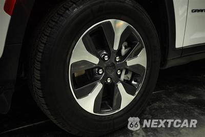 2022 Jeep Grand Cherokee 4xe - zdjęcie 3 z 29 - miniatura