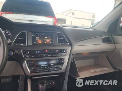 2016 Hyundai Sonata Sport - zdjęcie 11 z 45 - miniatura