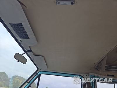 1984 Volkswagen Vanagon Camper - zdjęcie 18 z 19 - miniatura