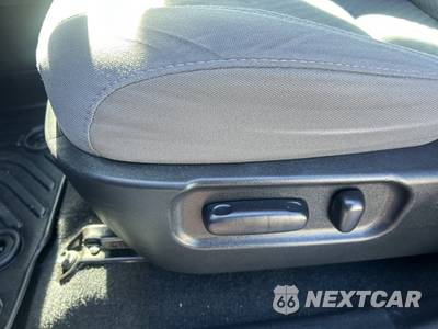 2021 Toyota Tacoma SR5 Crew Cab Medium Bed - zdjęcie 15 z 49 - miniatura