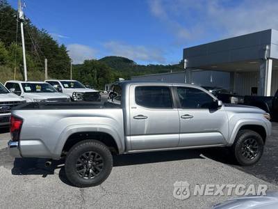 2021 Toyota Tacoma SR5 Crew Cab Medium Bed - zdjęcie 7 z 49 - miniatura