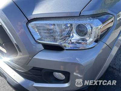 2021 Toyota Tacoma SR5 Crew Cab Medium Bed - zdjęcie 11 z 49 - miniatura
