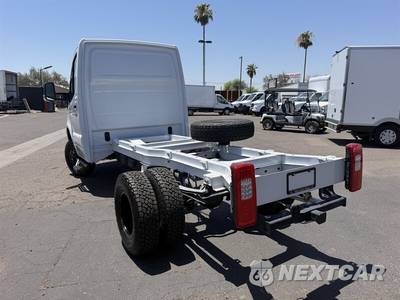 2023 Mercedes-Benz Sprinter 3500XD Cab Chassis DRW - zdjęcie 5 z 18 - miniatura
