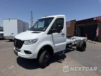 2023 Mercedes-Benz Sprinter 3500XD Cab Chassis DRW - zdjęcie 6 z 18 - miniatura