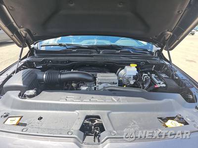 2023 Ram 1500 Laramie Crew Cab Short Bed - zdjęcie 15 z 26 - miniatura