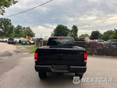 2015 Ram 2500 Laramie Crew Cab Medium Bed - zdjęcie 8 z 34 - miniatura