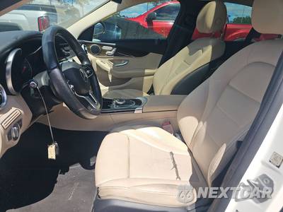 2020 Mercedes-Benz C 300 Sedan - zdjęcie 7 z 20 - miniatura