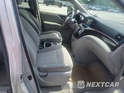 2016 Nissan Quest SV 118.1" WB - zdjęcie 8 z 30 - miniatura