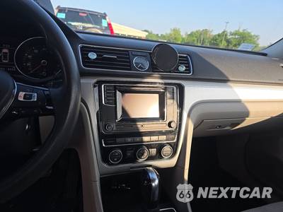 2016 Volkswagen Passat 1.8T S - zdjęcie 11 z 27 - miniatura