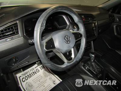 2024 Volkswagen Tiguan SE R-Line Black - zdjęcie 10 z 23 - miniatura