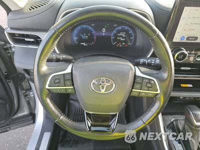 2023 Toyota Highlander Limited - zdjęcie 10 z 27 - miniatura