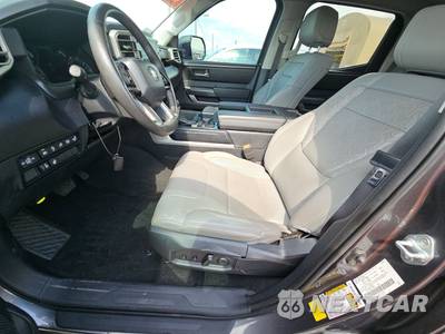 2023 Toyota Tundra SR5 Crew Cab Short Bed - zdjęcie 7 z 39 - miniatura