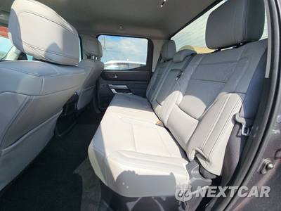 2023 Toyota Tundra SR5 Crew Cab Short Bed - zdjęcie 13 z 39 - miniatura
