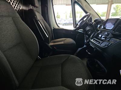 2025 Ram ProMaster 2500 Cargo Van Tradesman w/Passenger Seat Low Roof 136.0" WB - zdjęcie 8 z 28 - miniatura