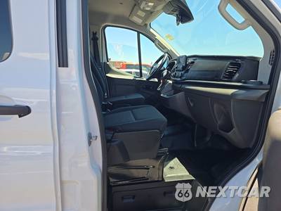 2025 Ford Transit 250 Cargo Van Low Roof 130.0" WB - zdjęcie 8 z 28 - miniatura