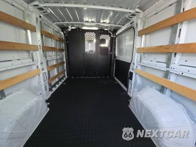2025 Ram ProMaster 2500 Cargo Van Tradesman w/Passenger Seat Low Roof 136.0" WB - zdjęcie 16 z 22 - miniatura