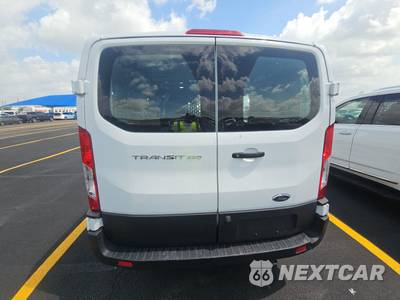 2025 Ford Transit 250 Cargo Van Low Roof 130.0" WB - zdjęcie 5 z 22 - miniatura