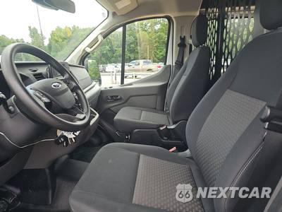 2025 Ford Transit 250 Cargo Van Low Roof 130.0" WB - zdjęcie 7 z 27 - miniatura