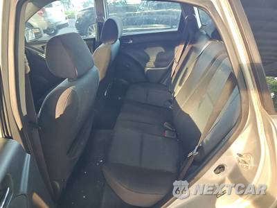 2007 Toyota Matrix XR - zdjęcie 13 z 49 - miniatura