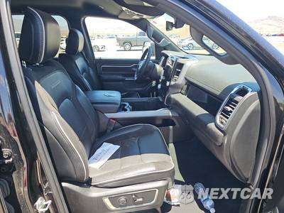 2025 Ram 1500 Laramie Crew Cab Short Bed - zdjęcie 8 z 30 - miniatura
