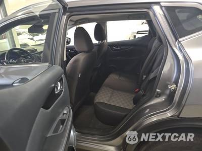 2021 Nissan Rogue Sport SV - zdjęcie 13 z 29 - miniatura