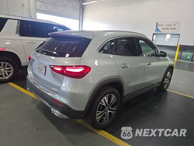 2025 Mercedes-Benz GLA 250 - zdjęcie 4 z 23 - miniatura