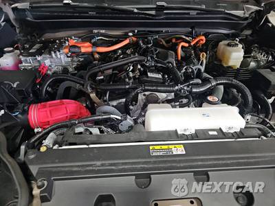 2025 Toyota Tacoma i-FORCE MAX TRD Pro Crew Cab Medium Bed - zdjęcie 16 z 28 - miniatura
