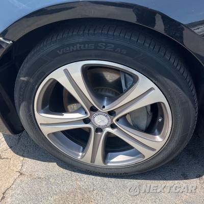 2017 Mercedes-Benz E 300 Sport 4MATIC Sedan - zdjęcie 41 z 50 - miniatura