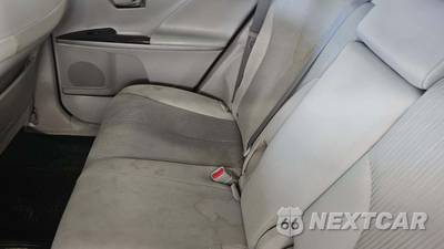 2010 Toyota Venza - zdjęcie 28 z 40 - miniatura