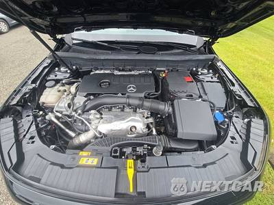 2023 Mercedes-Benz GLB 250 4MATIC - zdjęcie 15 z 32 - miniatura