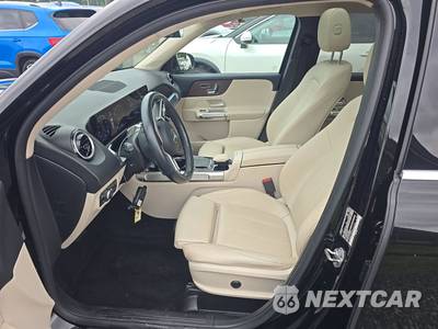2023 Mercedes-Benz GLB 250 4MATIC - zdjęcie 7 z 32 - miniatura