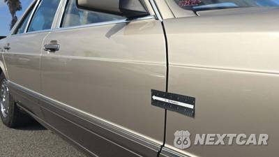 1987 Mercedes-Benz 560 SEL Sedan - zdjęcie 28 z 38 - miniatura