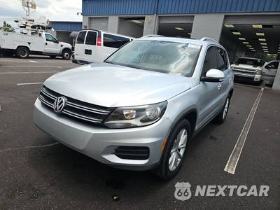 2017 Volkswagen Tiguan Wolfsburg - zdjęcie 1 z 31 - miniatura