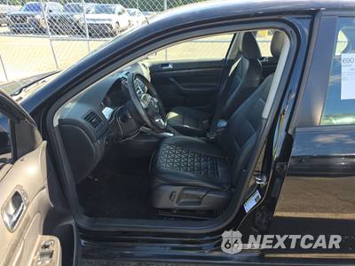 2010 Volkswagen Jetta Sedan Limited - zdjęcie 7 z 49 - miniatura
