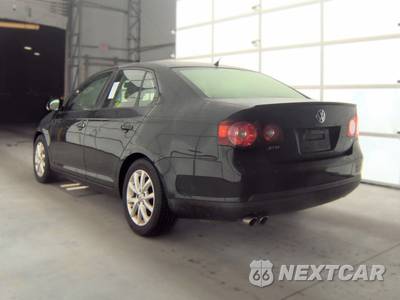 2010 Volkswagen Jetta Sedan Limited - zdjęcie 6 z 49 - miniatura