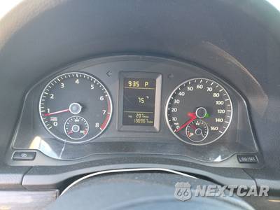 2010 Volkswagen Jetta Sedan Limited - zdjęcie 12 z 49 - miniatura